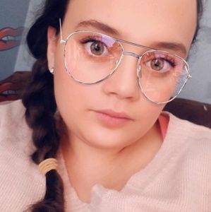 Meet your Posher, Kailea